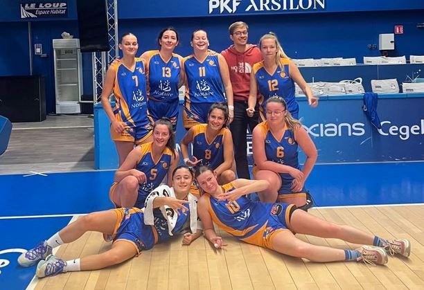 Seniors Filles 1 - CLUB DES JEUNES RENANAIS